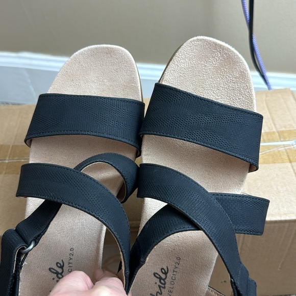 Lifestride • Women's Sincere Wedge Sandal • Blackk/Tan • Size 9M - Picture 17 of 17
